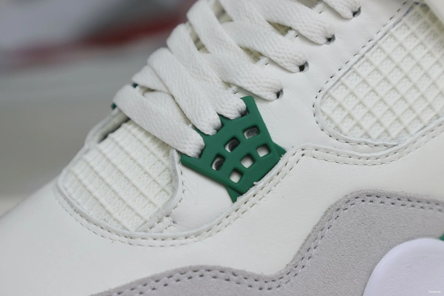 'PINE GREEN' RETRO SB NIKE X JORDAN 4 AIR 0224